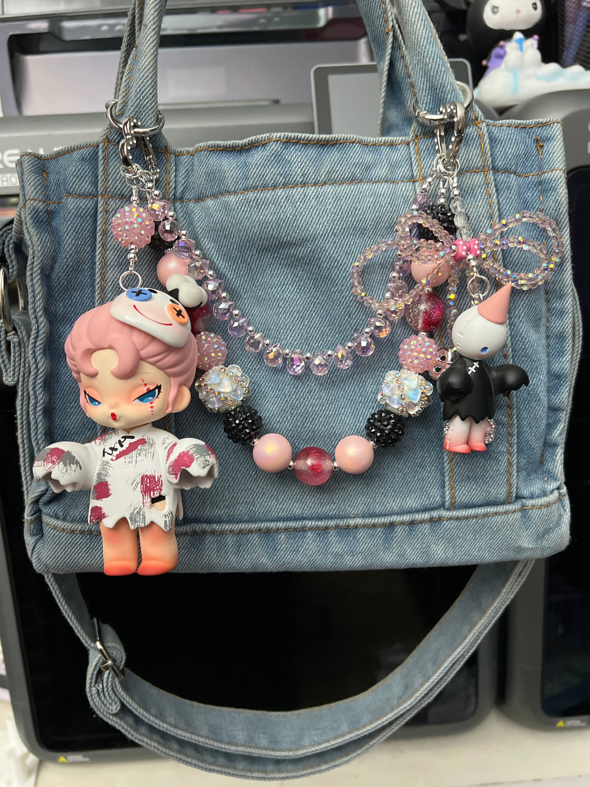 Nami purse charm
