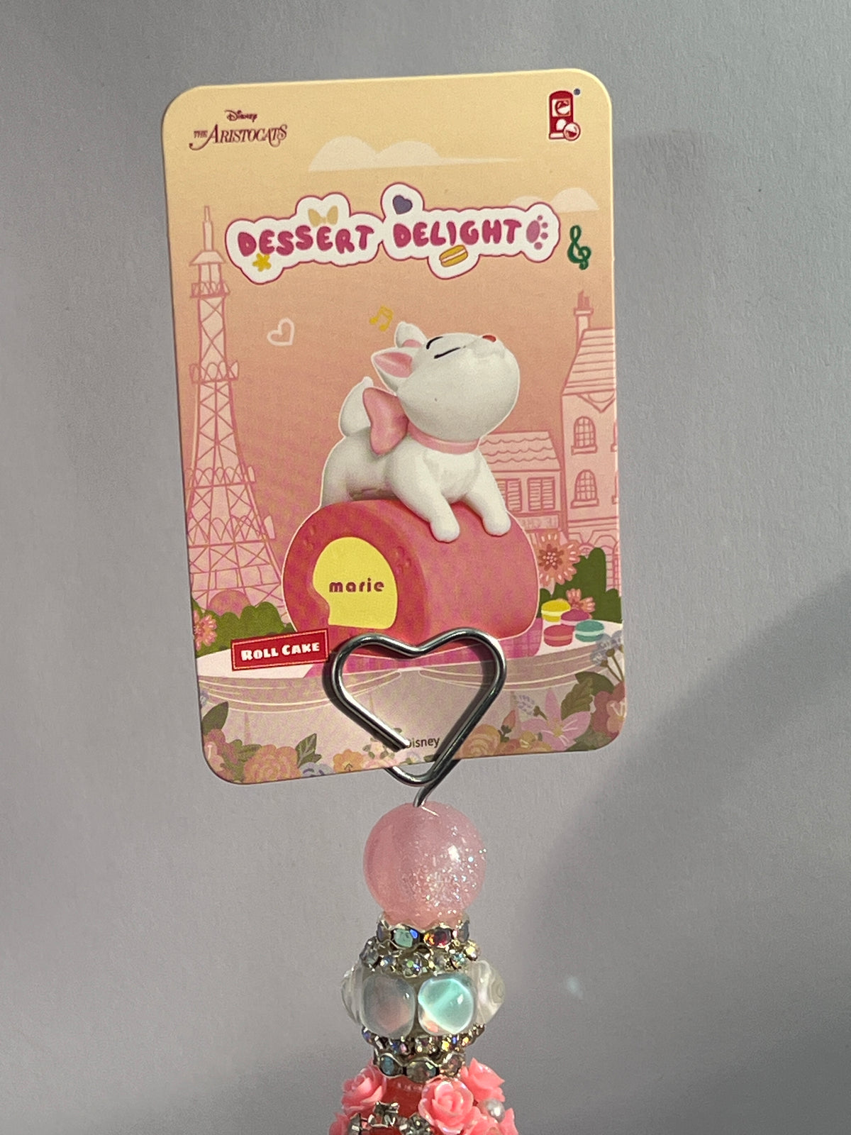 Marie photo stand