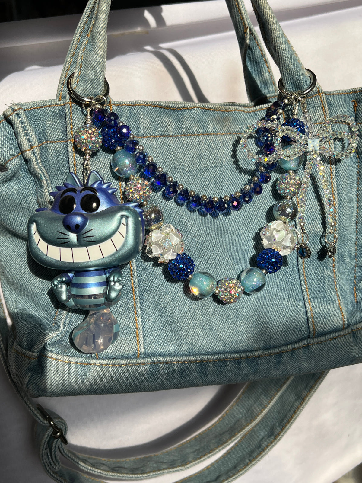 Cheshire Cat purse charm