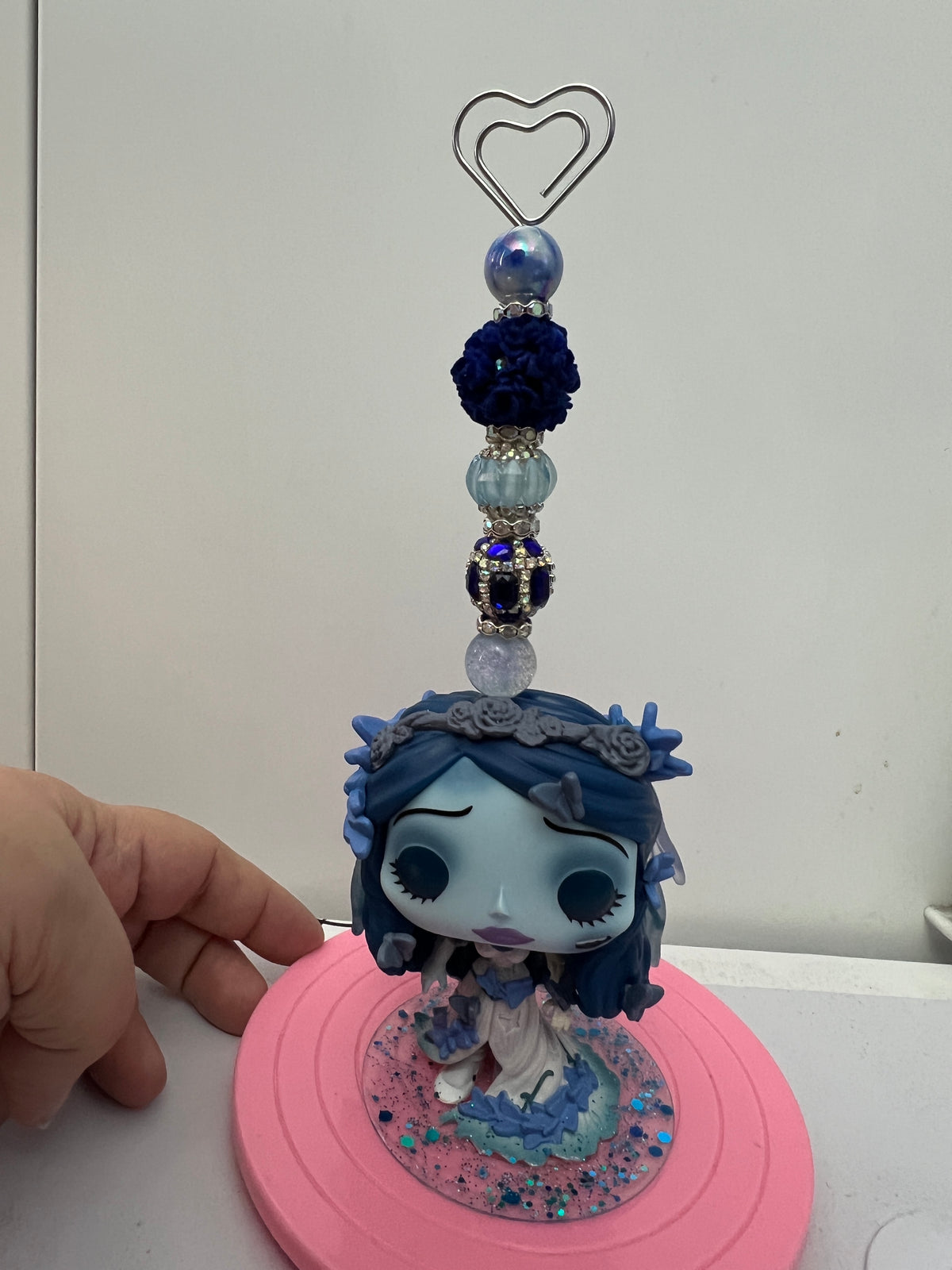 Corpse bride photo holder