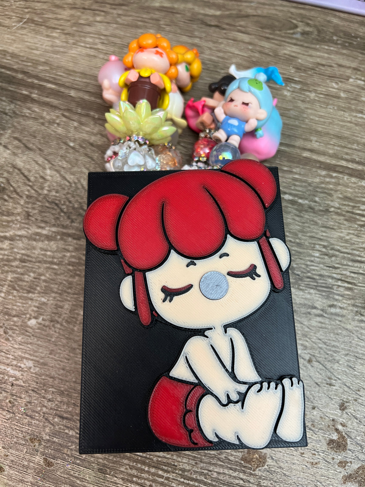 Nanci pen holder